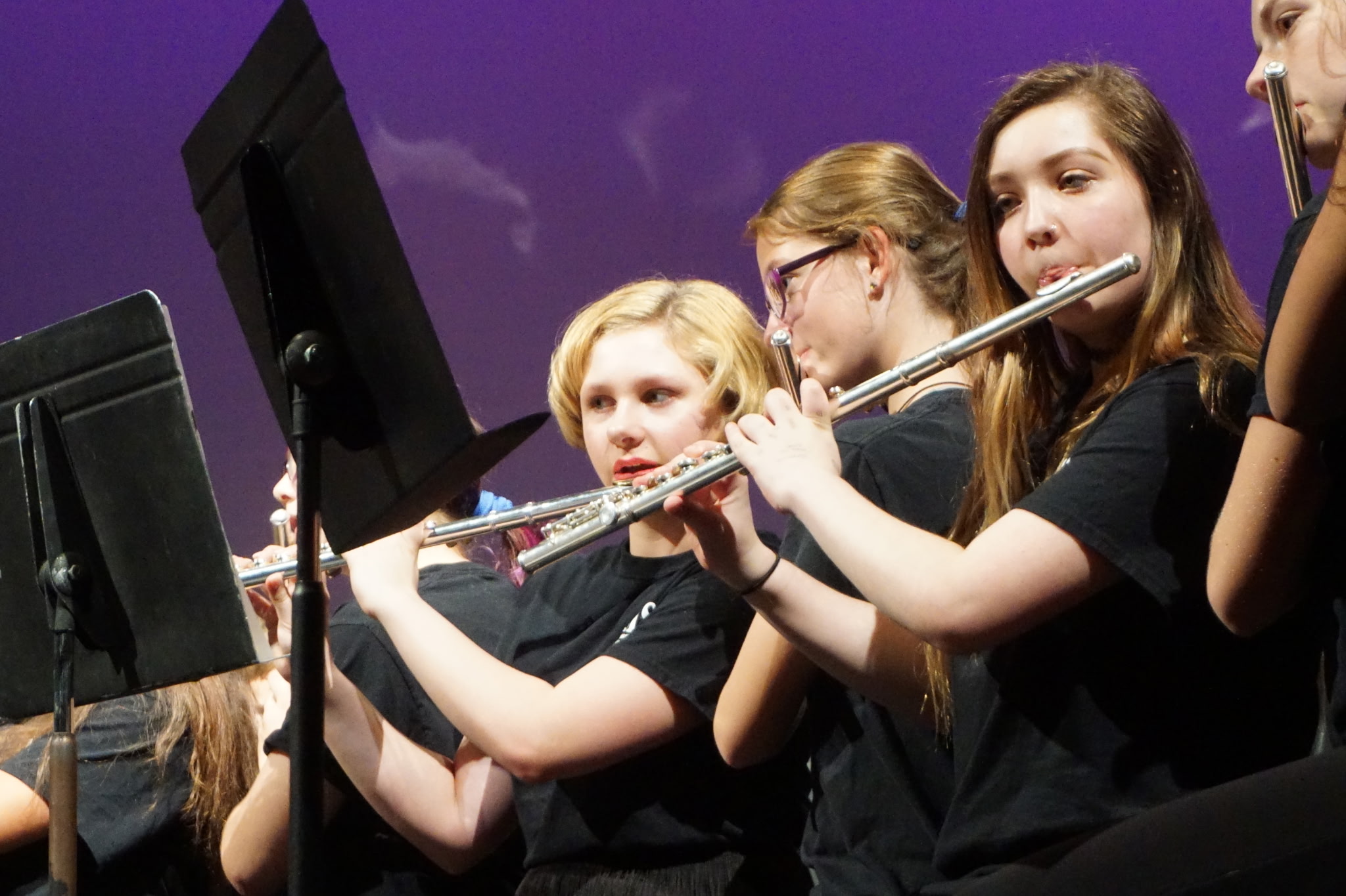 Emma Jeppesen performing at a recital